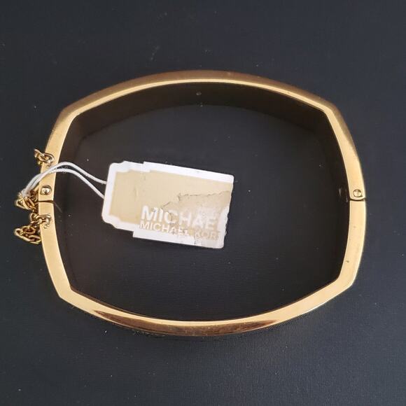 Michael Kors Hinged Bangle Rectangular Yellow Gold Tone Safety Clasp Signed NWT - Picture 3 of 10